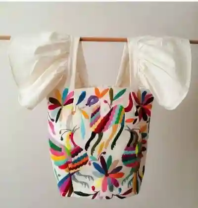 Blusas bordadas artesanales