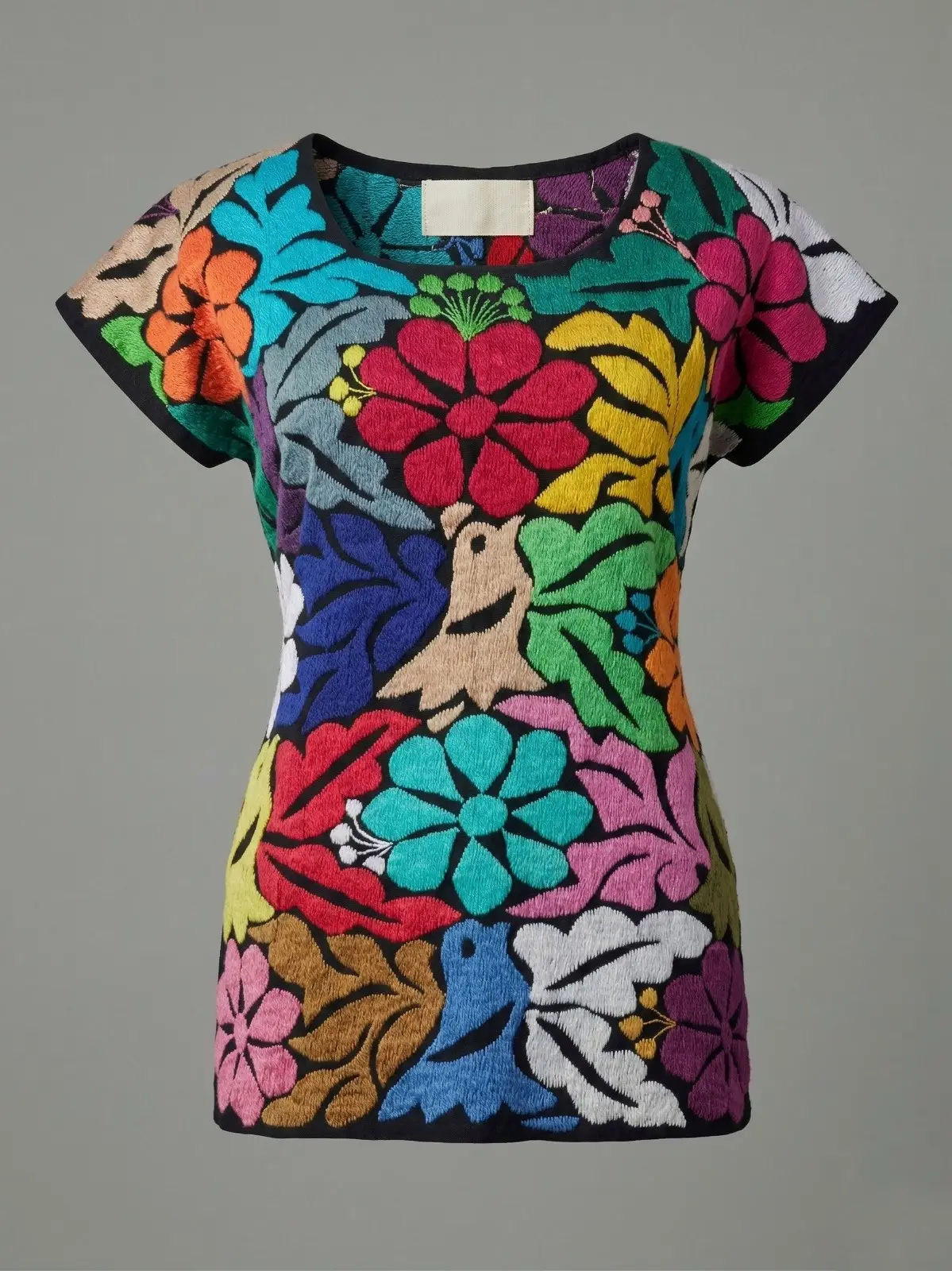 Blusa bordada a mano de Chiapas, vista detalle del bordado