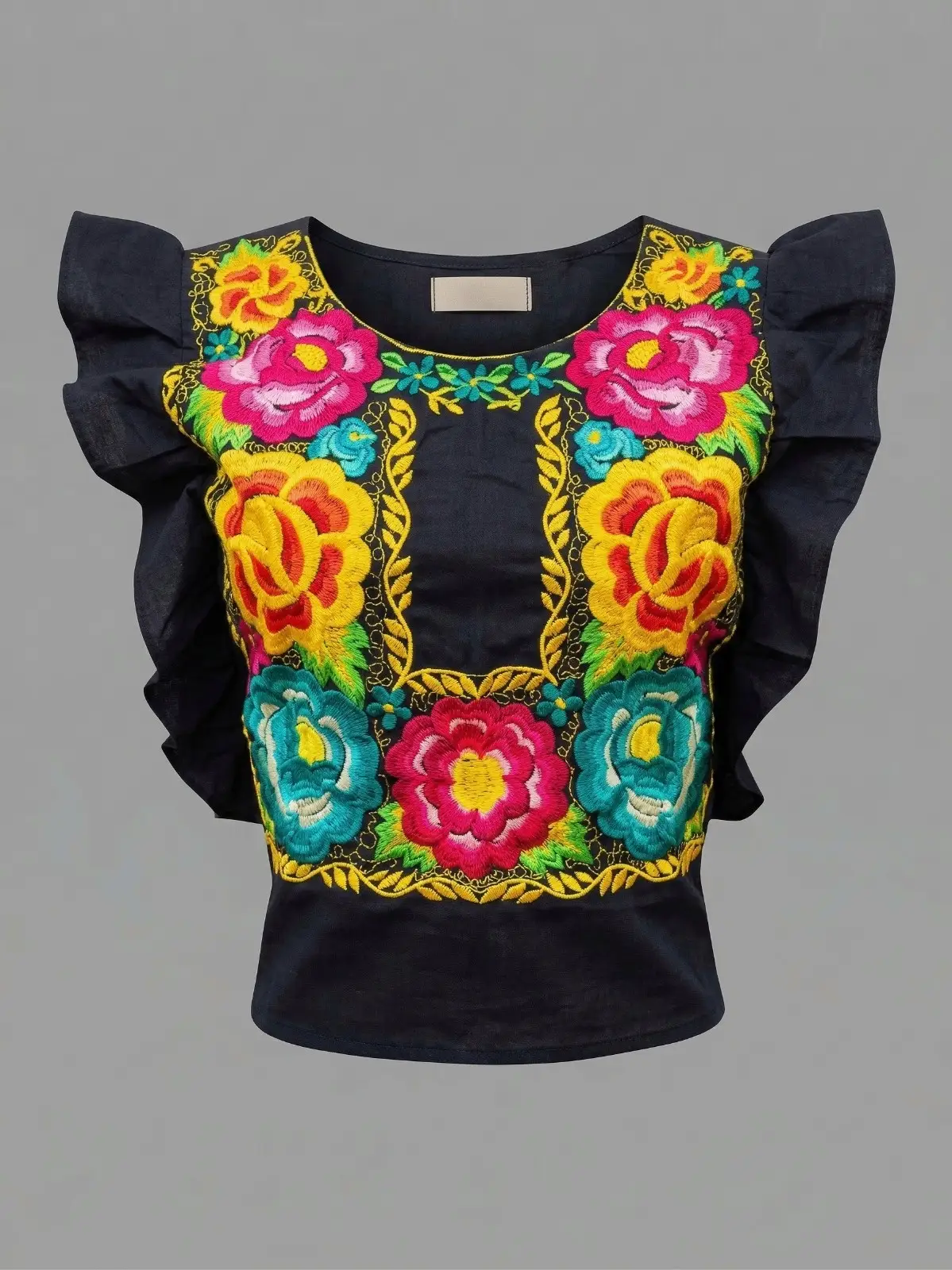 Blusa roja con bordado amarillo y mangas con olanes