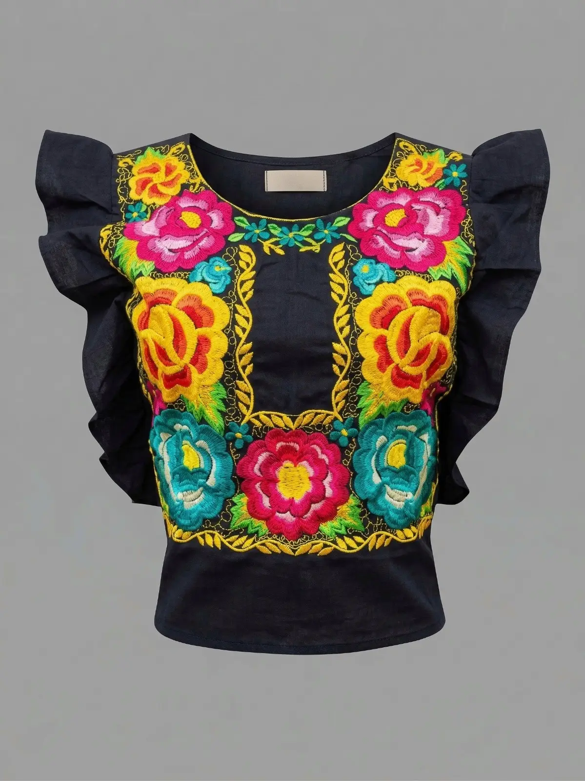 Blusa roja con bordado amarillo y mangas con olanes