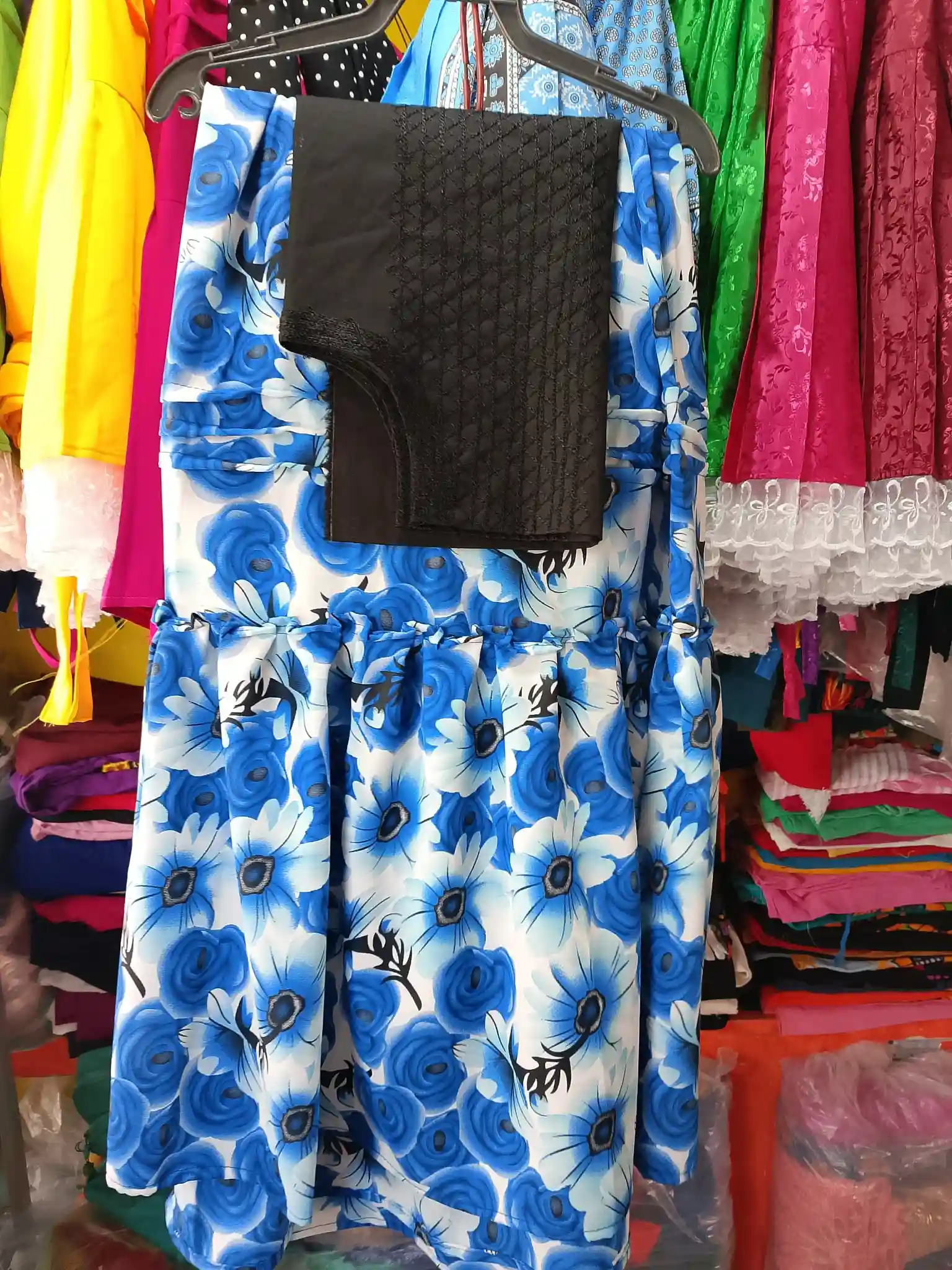 Coordinado bordado artesanal