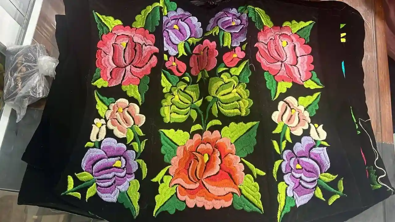 Categoría: Corsets Artesanales