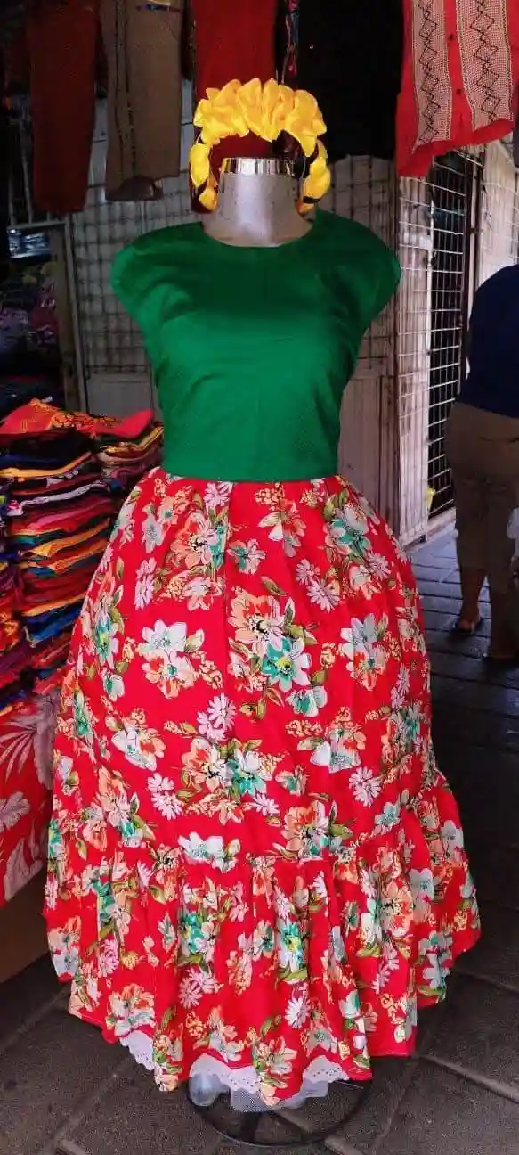 Coordinado artesanal huipil con enagua