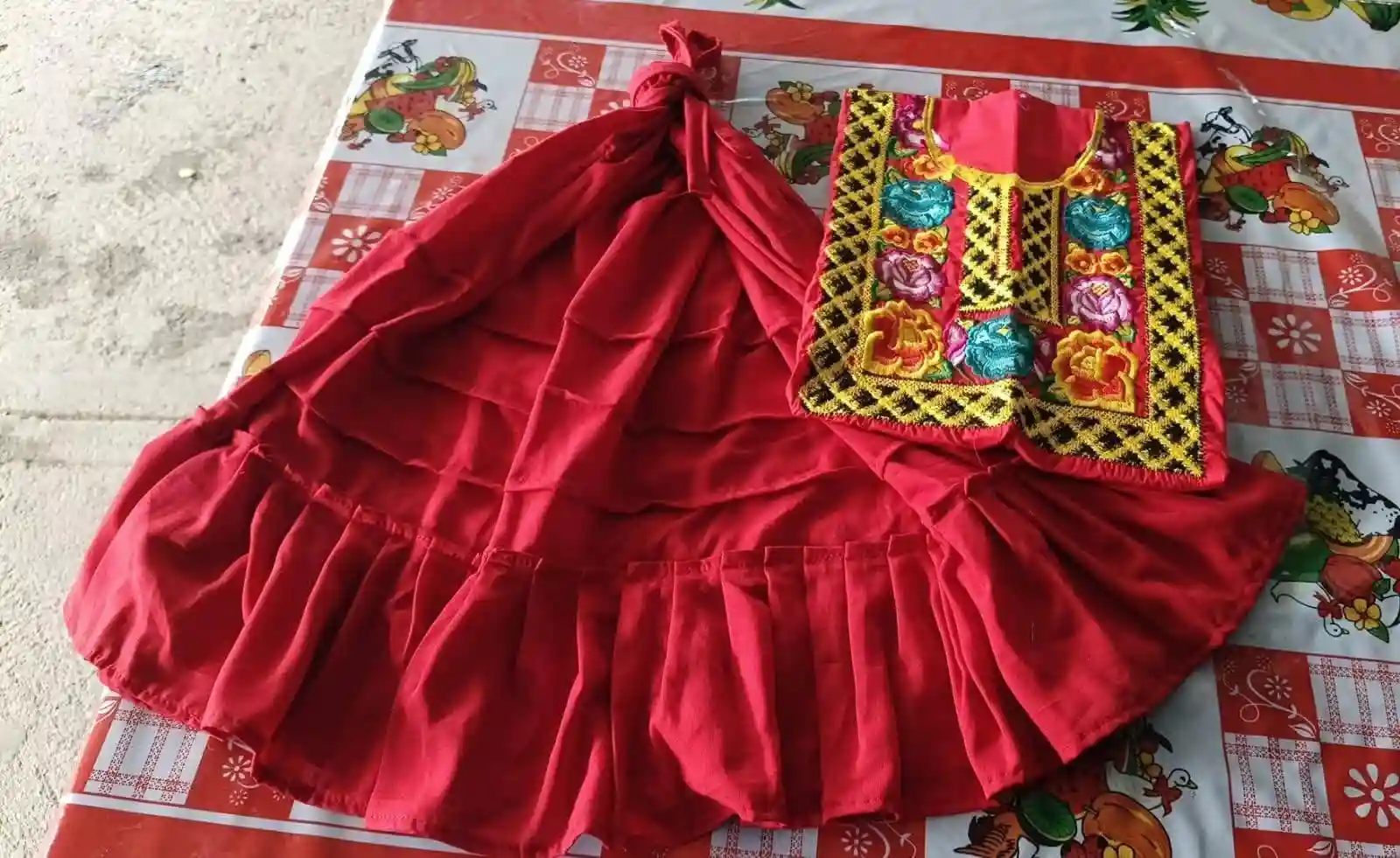 Huipil y enagua del Istmo