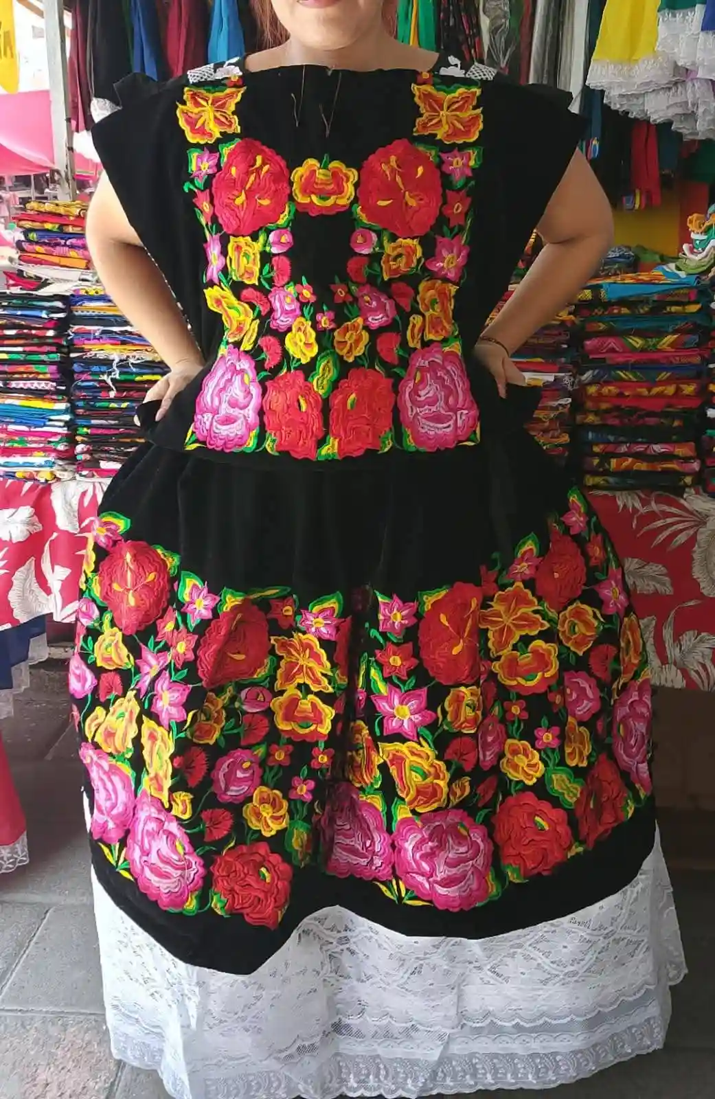 Traje regional istmeño bordado